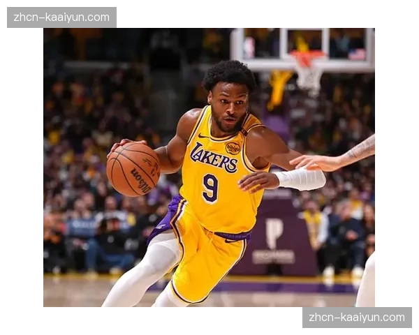 湖人布朗尼克勒贝尔第三阵容 季后赛出场时间存疑